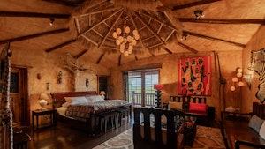 Africa Master Suite - Bedroom