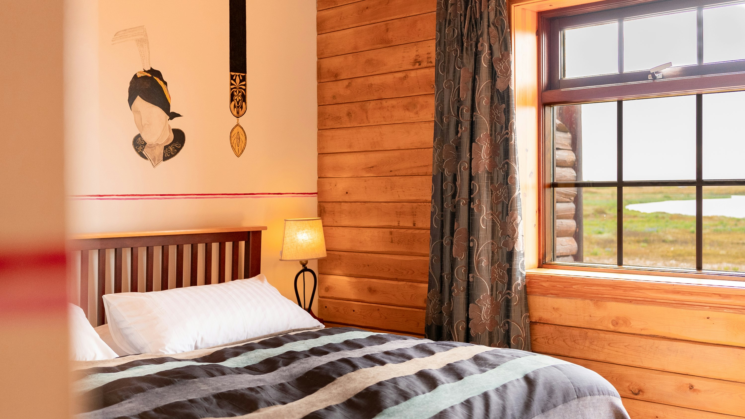 Deluxe Room - Bedroom