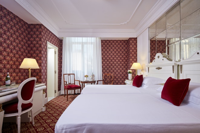 Premium - Bedroom