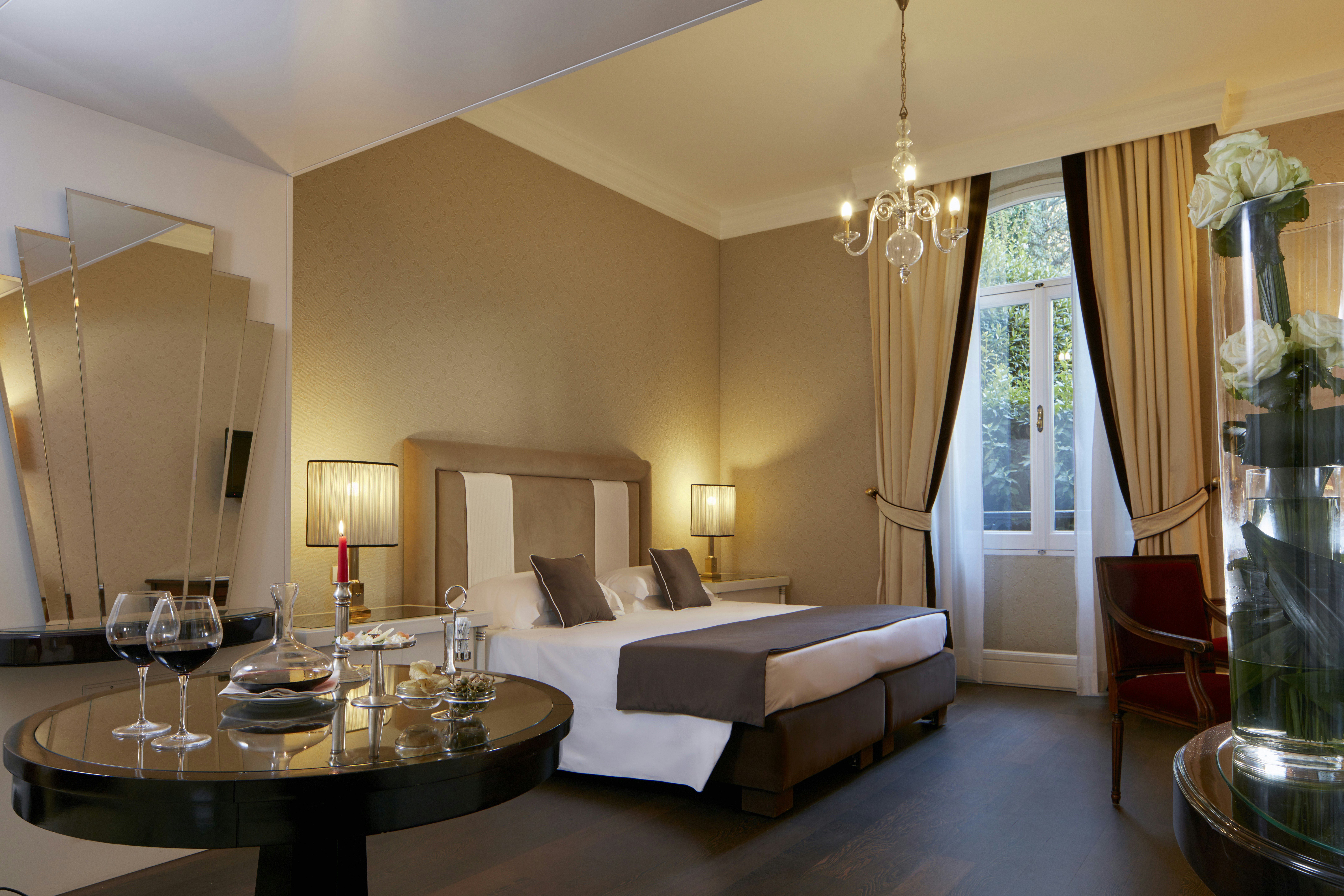 Junior Suite - Bedroom