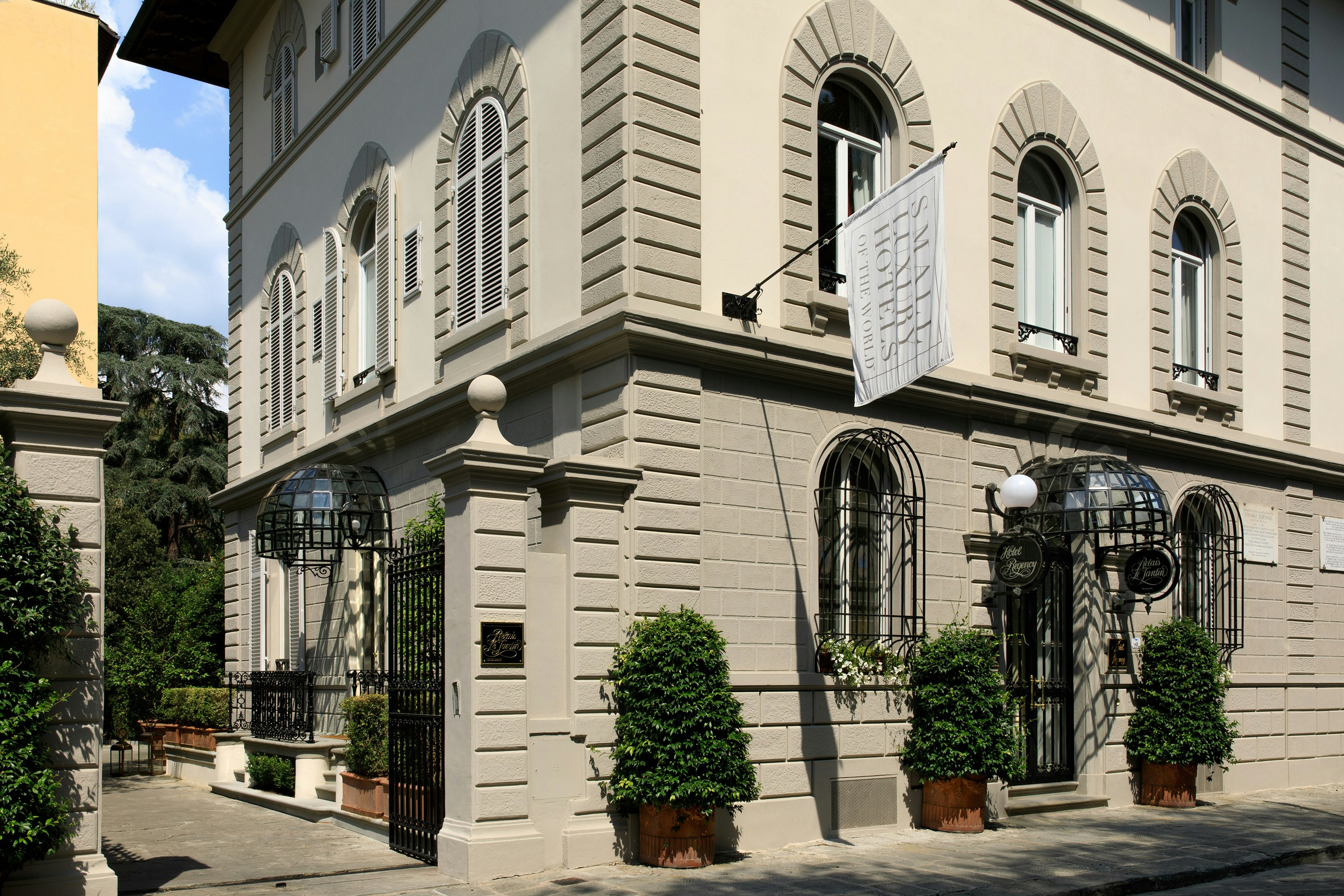 Villa Overlooking Piazza D’Azeglio