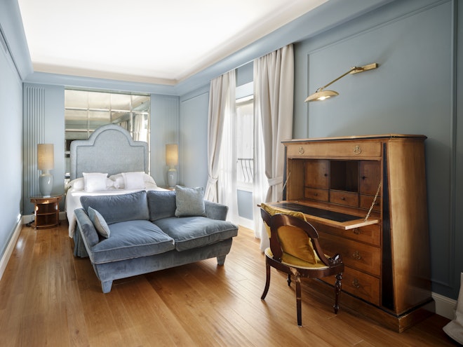 Executive Suite - Bedroom