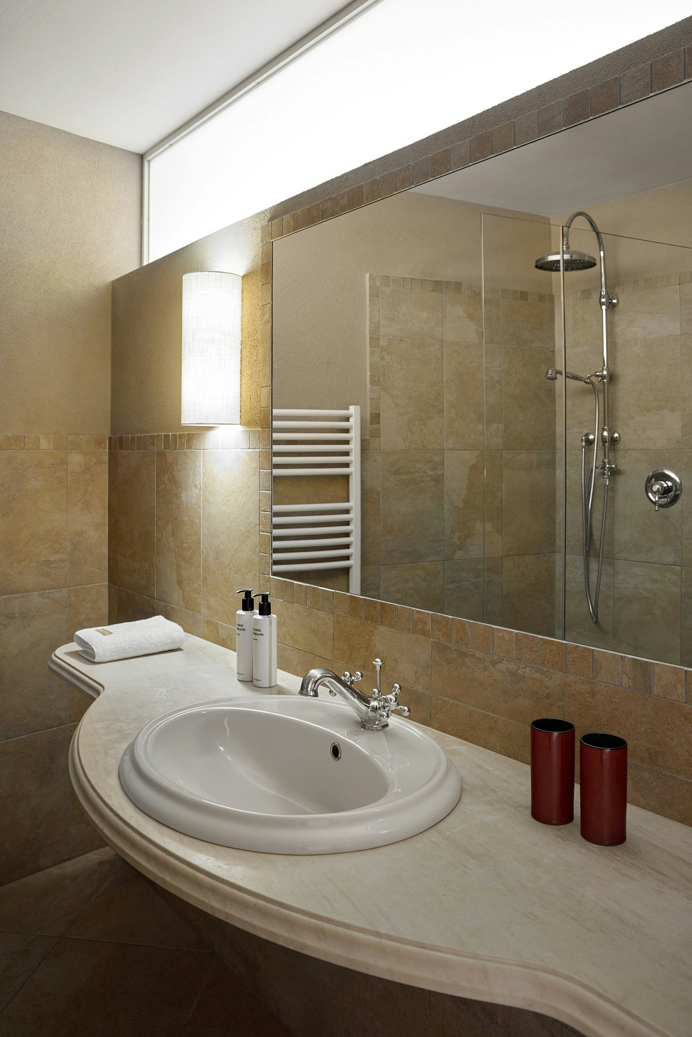 Dolomites Loggia - Bathroom