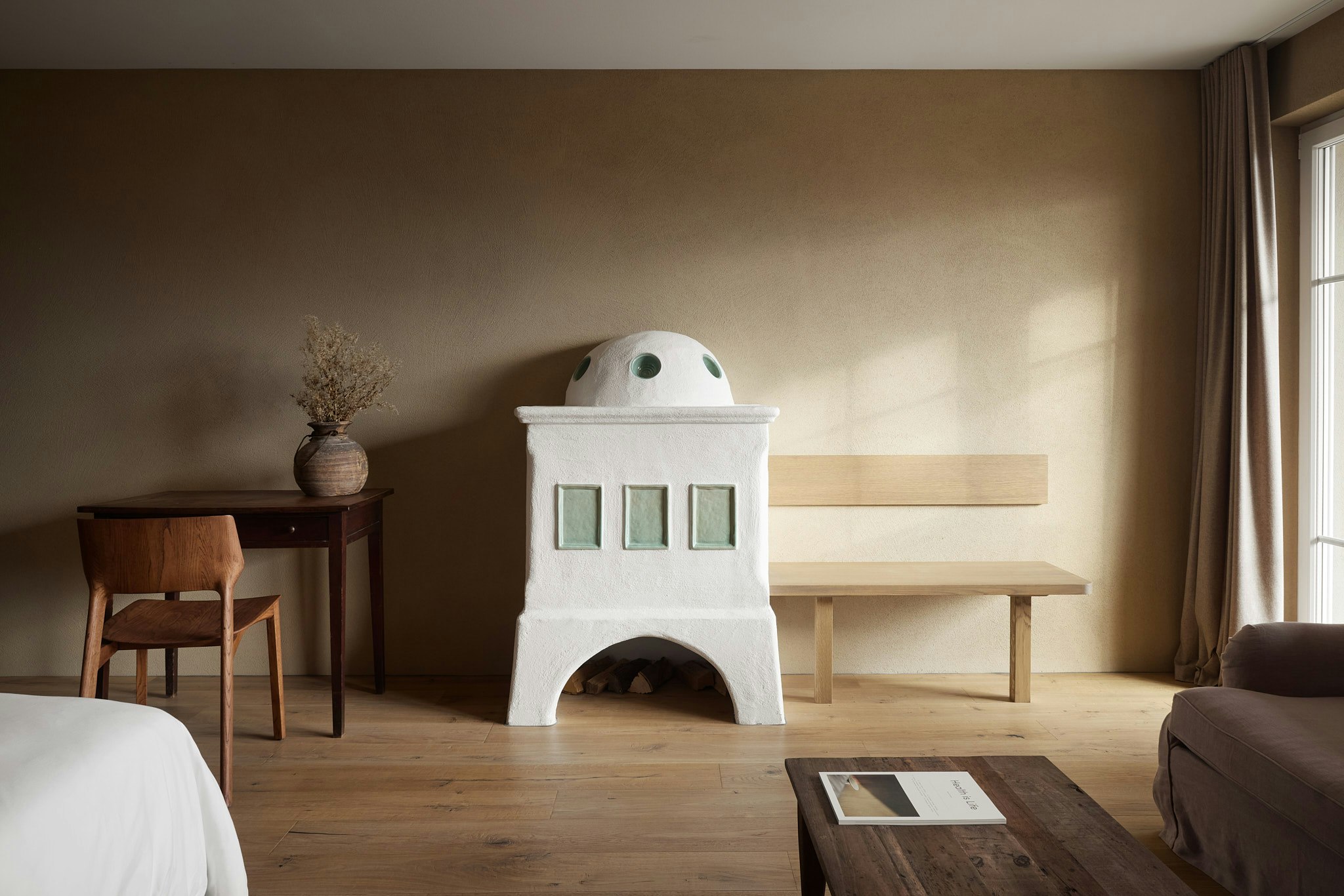 Dolomites Loggia - Room Details