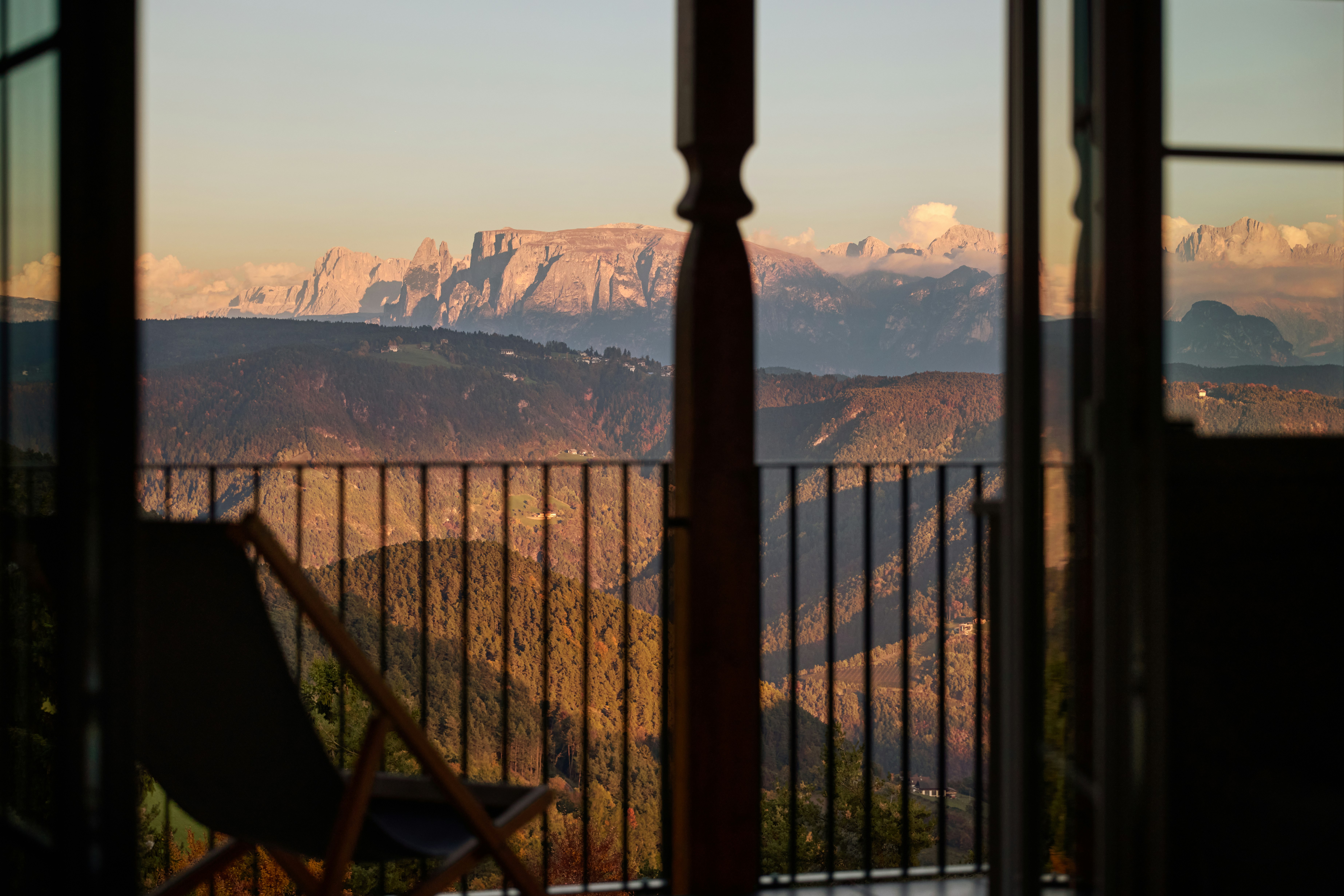 Gran Dolomites Loggia - Balcony View