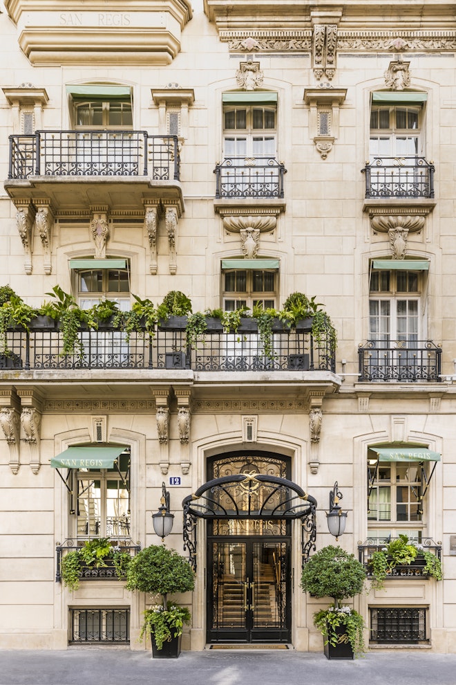 Hotel Facade