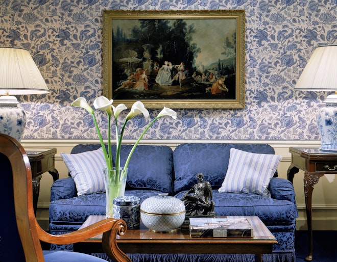 Junior Suite Sitting area