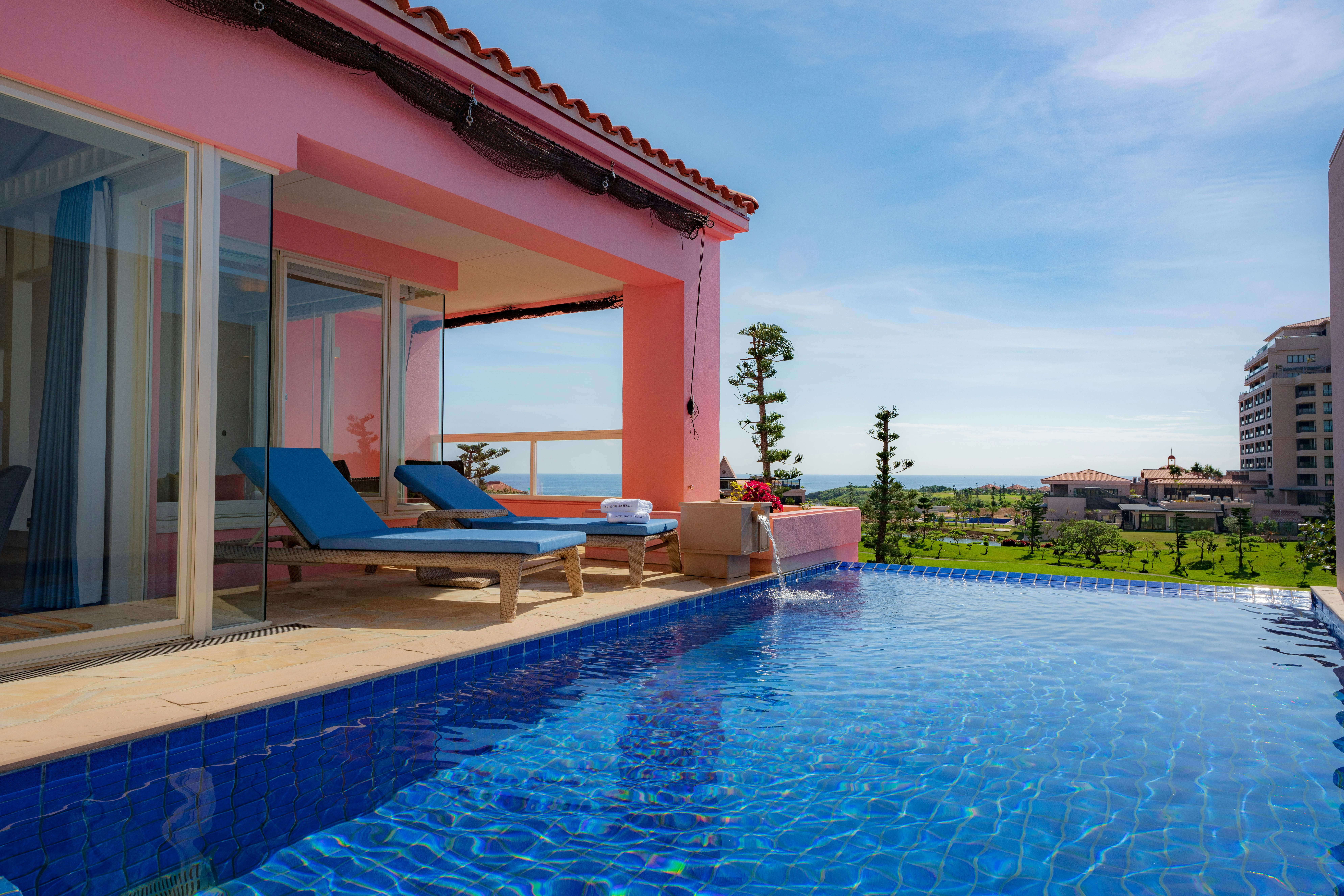 Premier Pool Villa Suite Maisonnette Private Pool