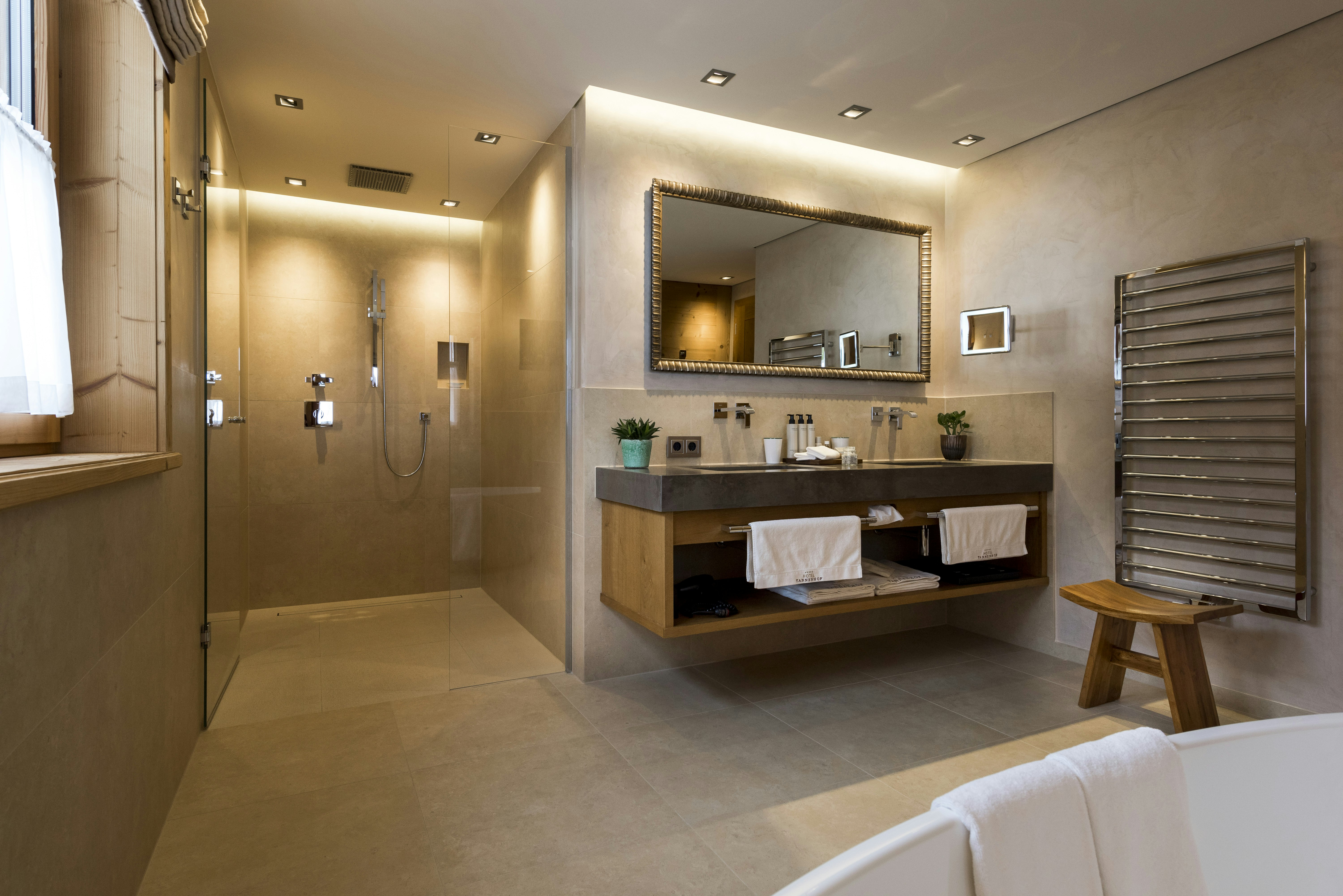 Suite - Bathroom