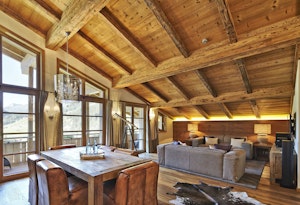 Master Suite - Living Area