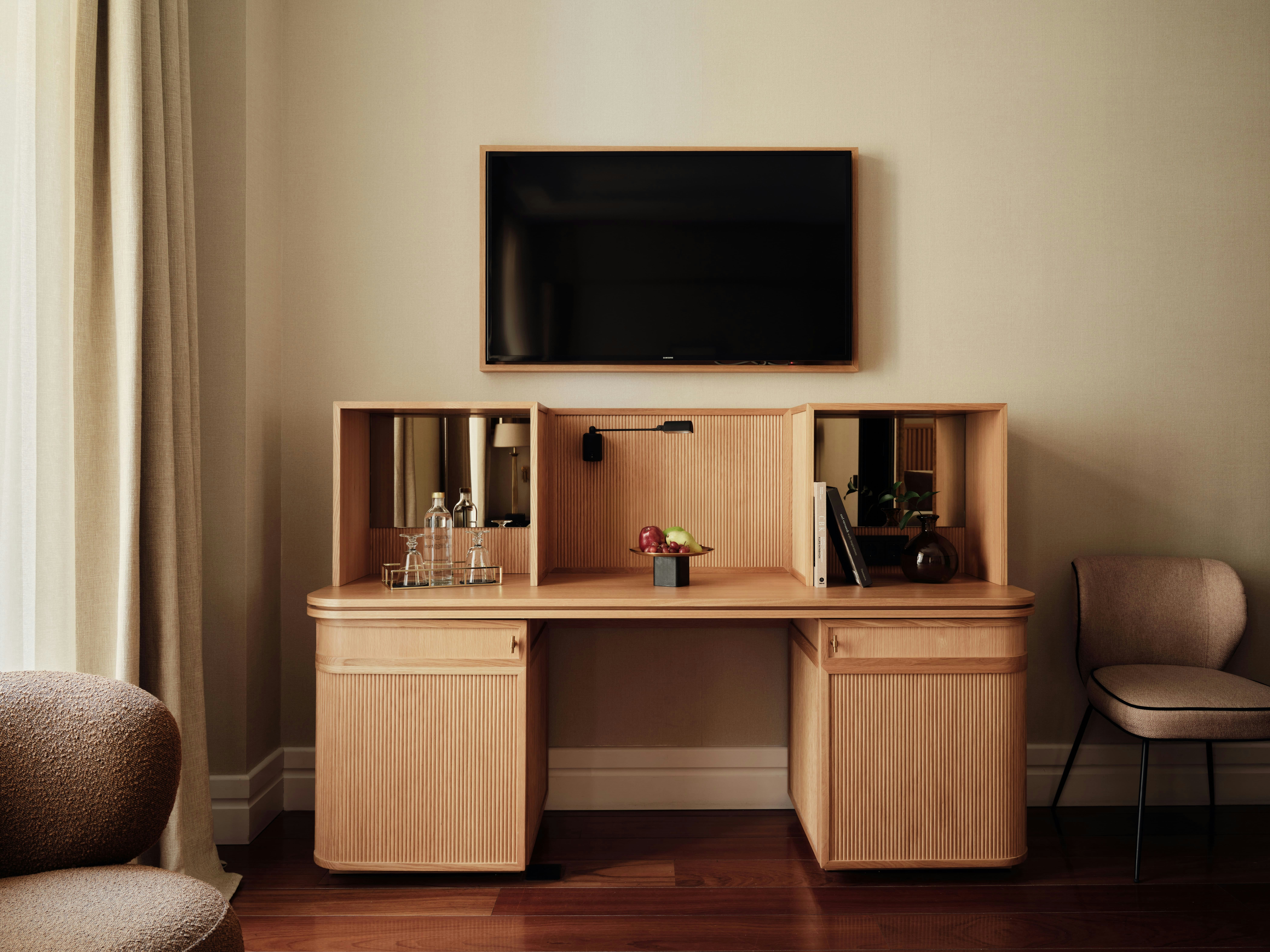 Unico King Exterior - Room Details