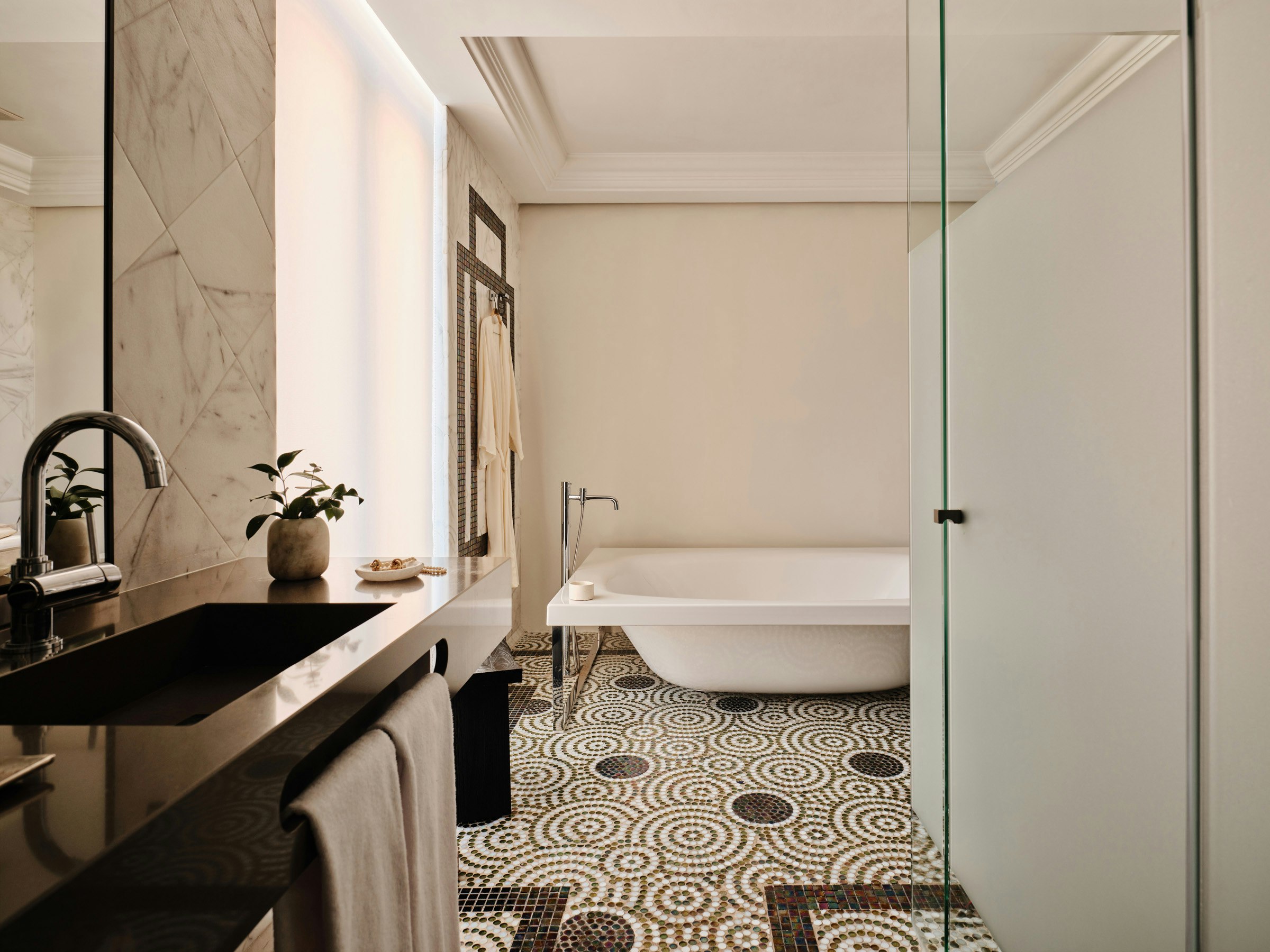 Grand Suite - Bathroom
