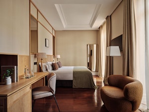 Deluxe King or Twin Room - Bedroom