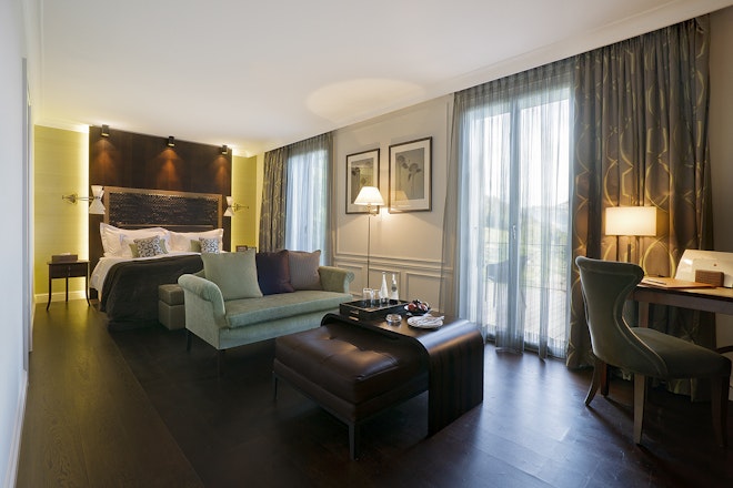 Superior Room Lake/Alpine View with Balcony - Bedroom