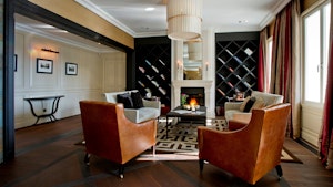 Reception Salon