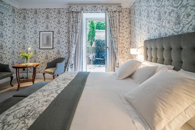 Superior Room - Bedroom