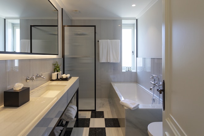Privilege Bathroom