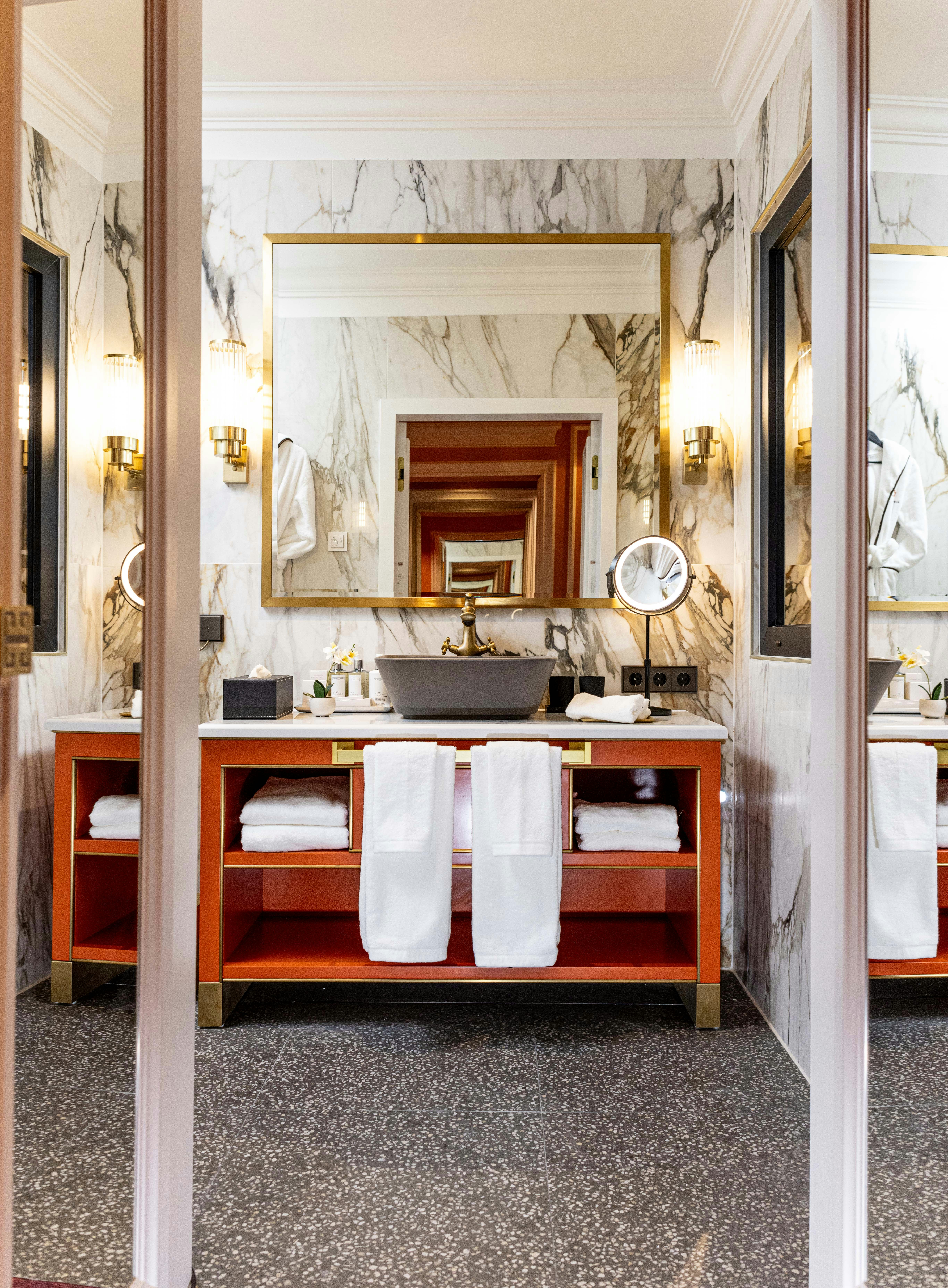 Master Suite - Bathroom