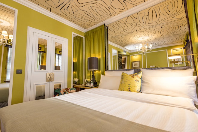 Prestige Room (Green) - Bedroom