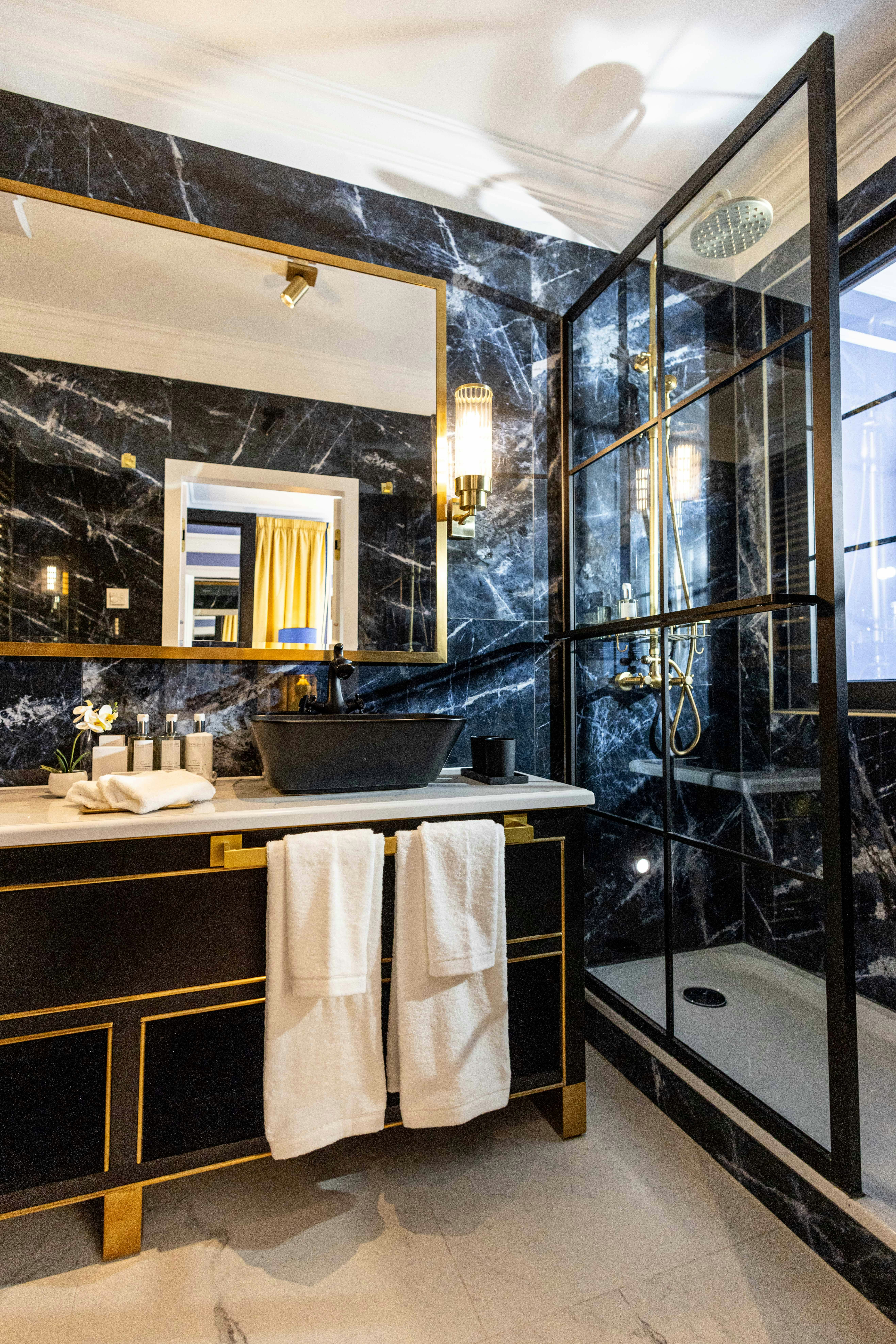 Prestige Room (Blue) - Bathroom