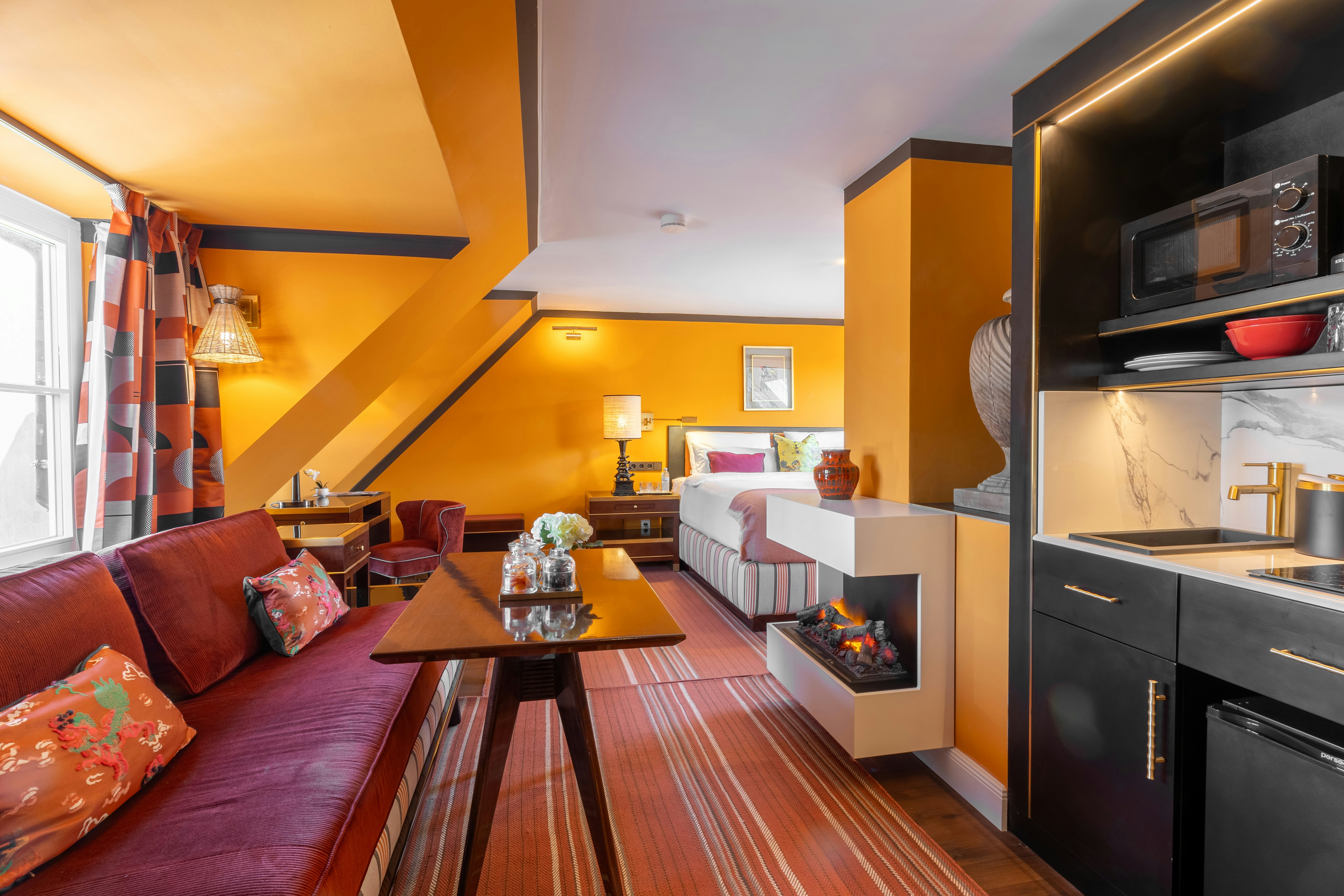 Signature Suite (The Artist Atelier) - Living Area