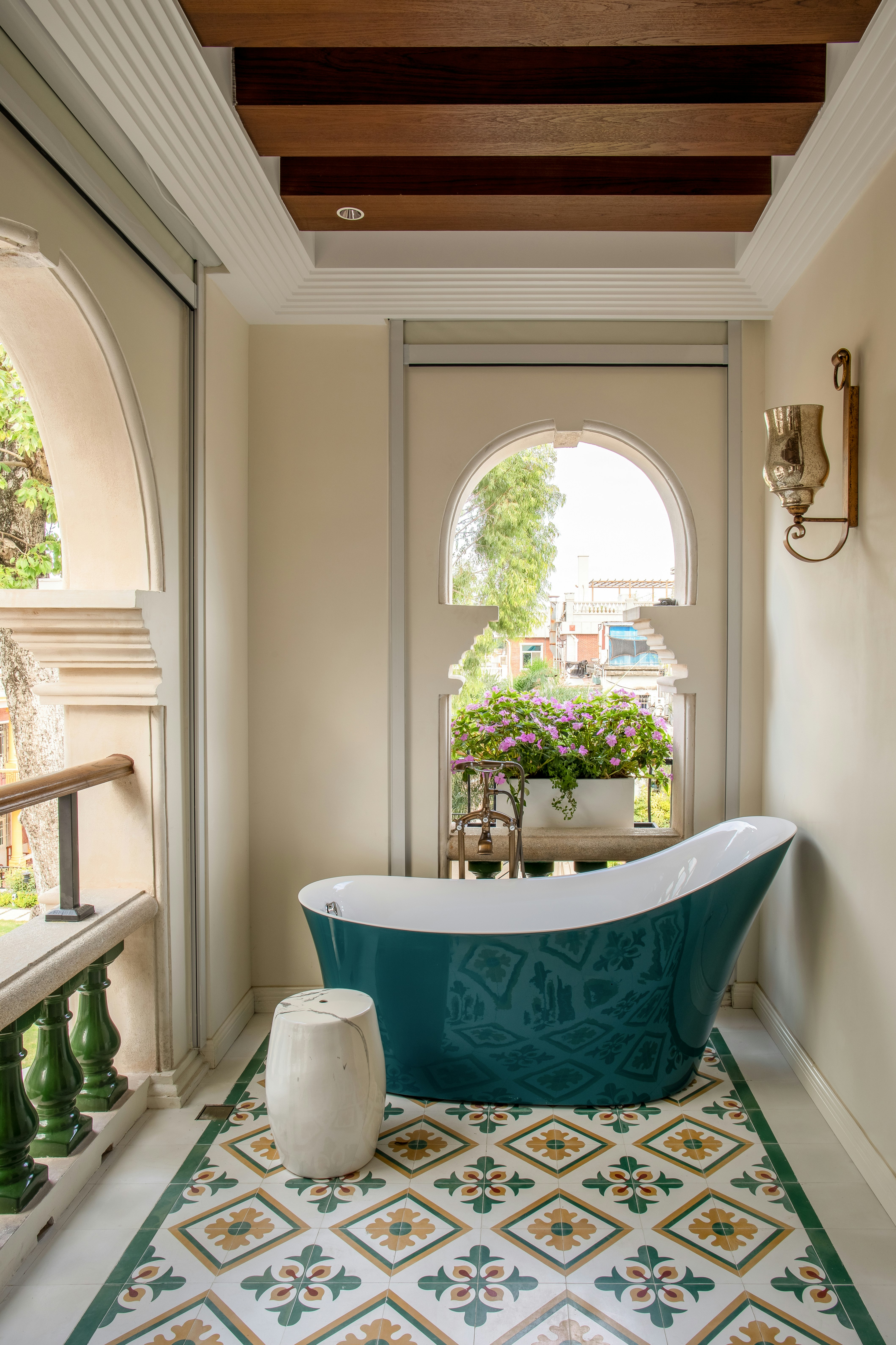 Superior View King Room - Bathtub