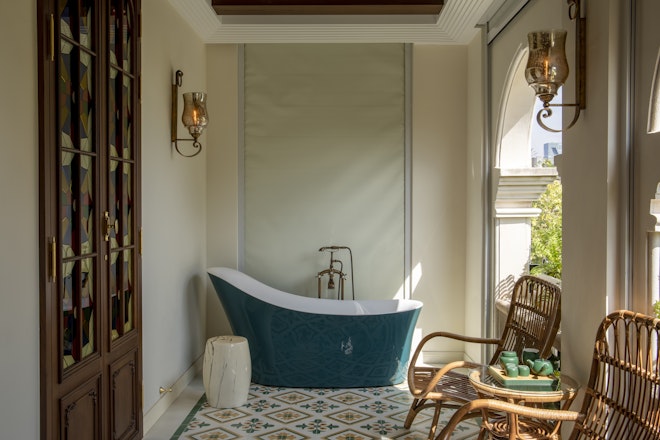 Premium View King Room - Bathtub