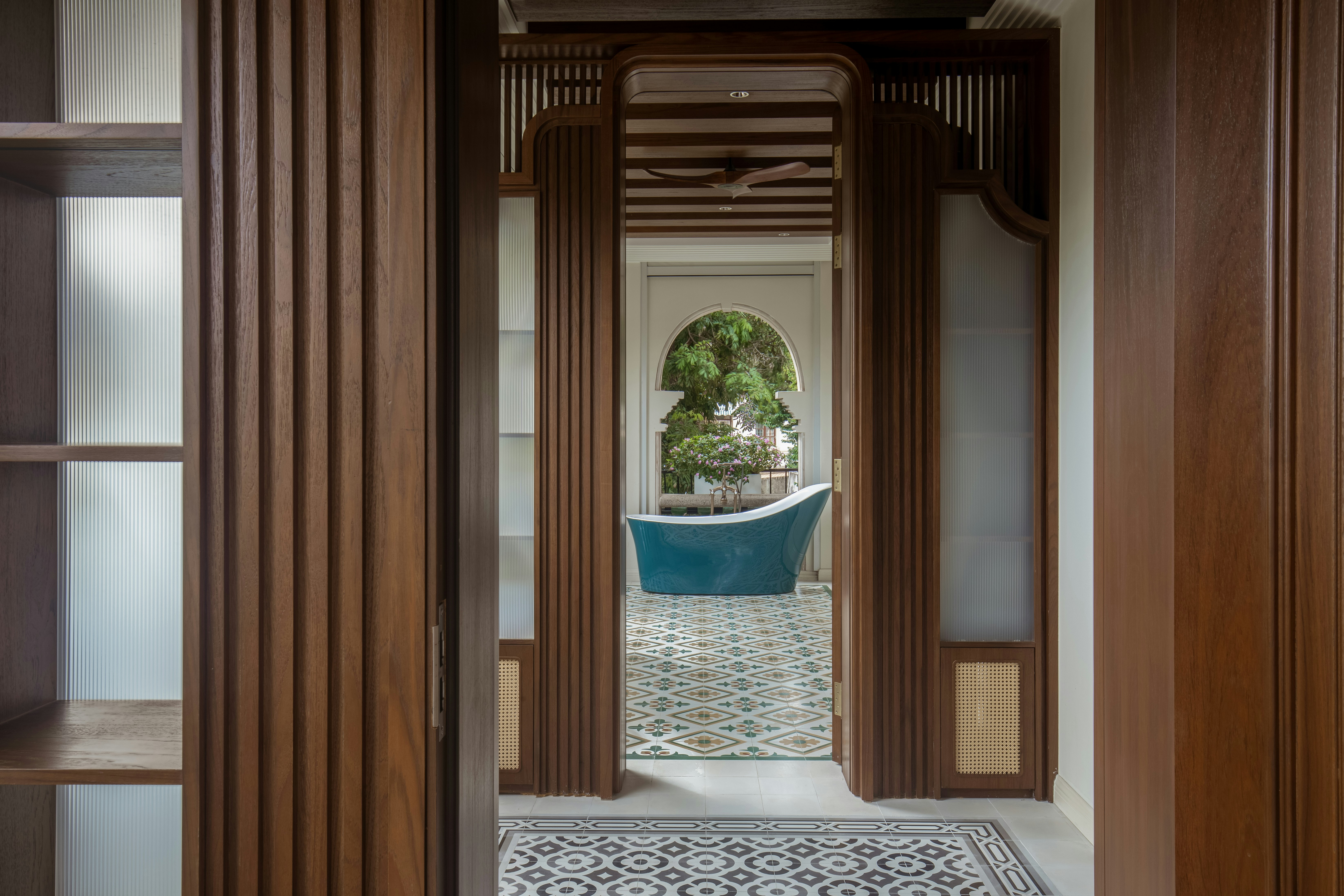 Huang Yan Suite - Bathtub