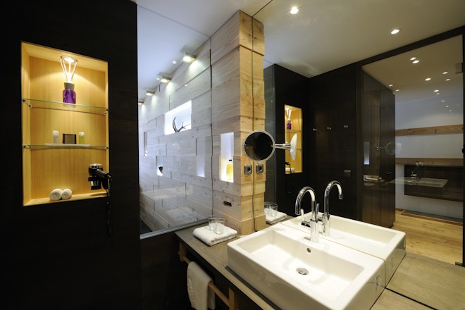 Loggia / Junior Suite - Bathroom