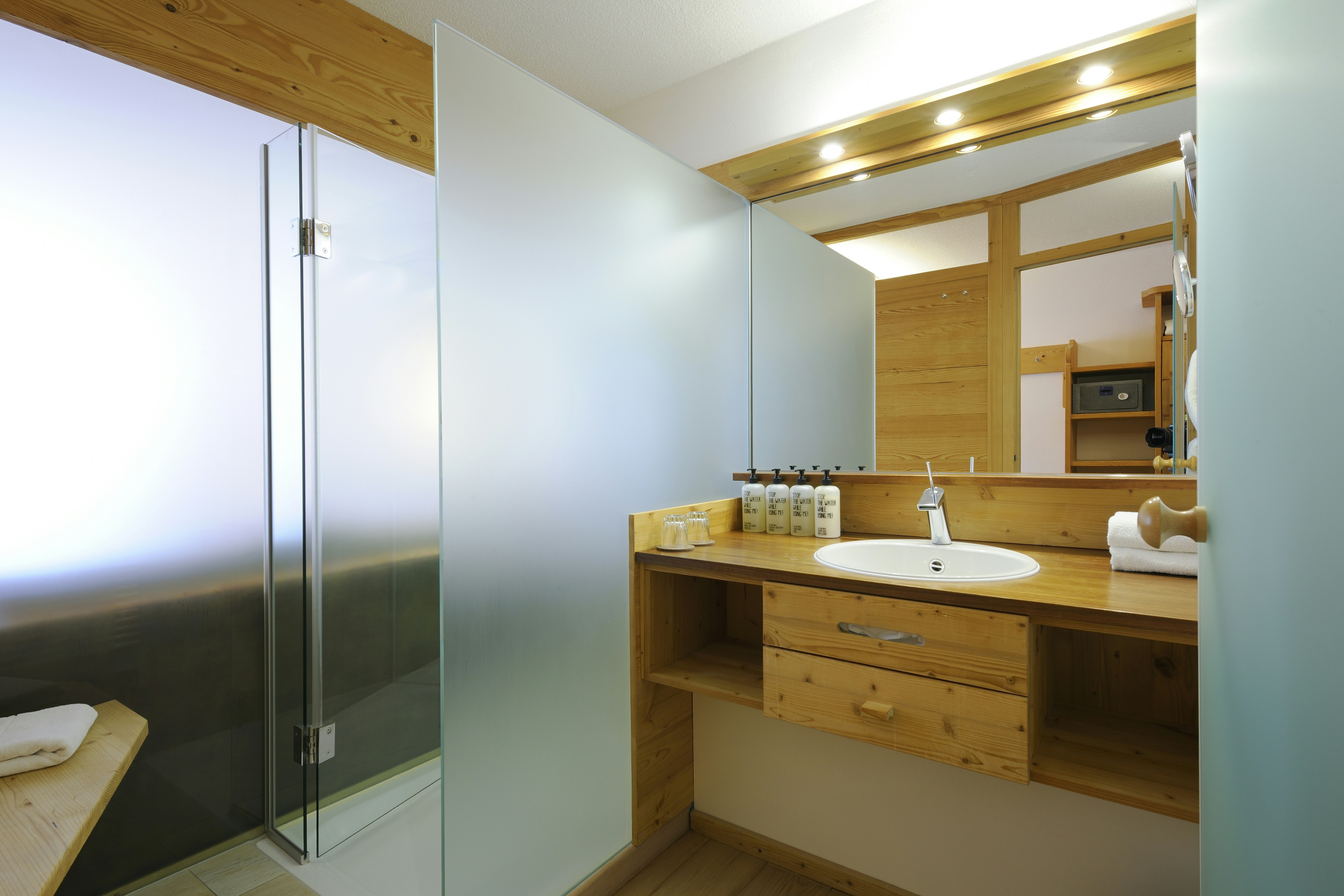Hochalp / High Alp Room - Bathroom