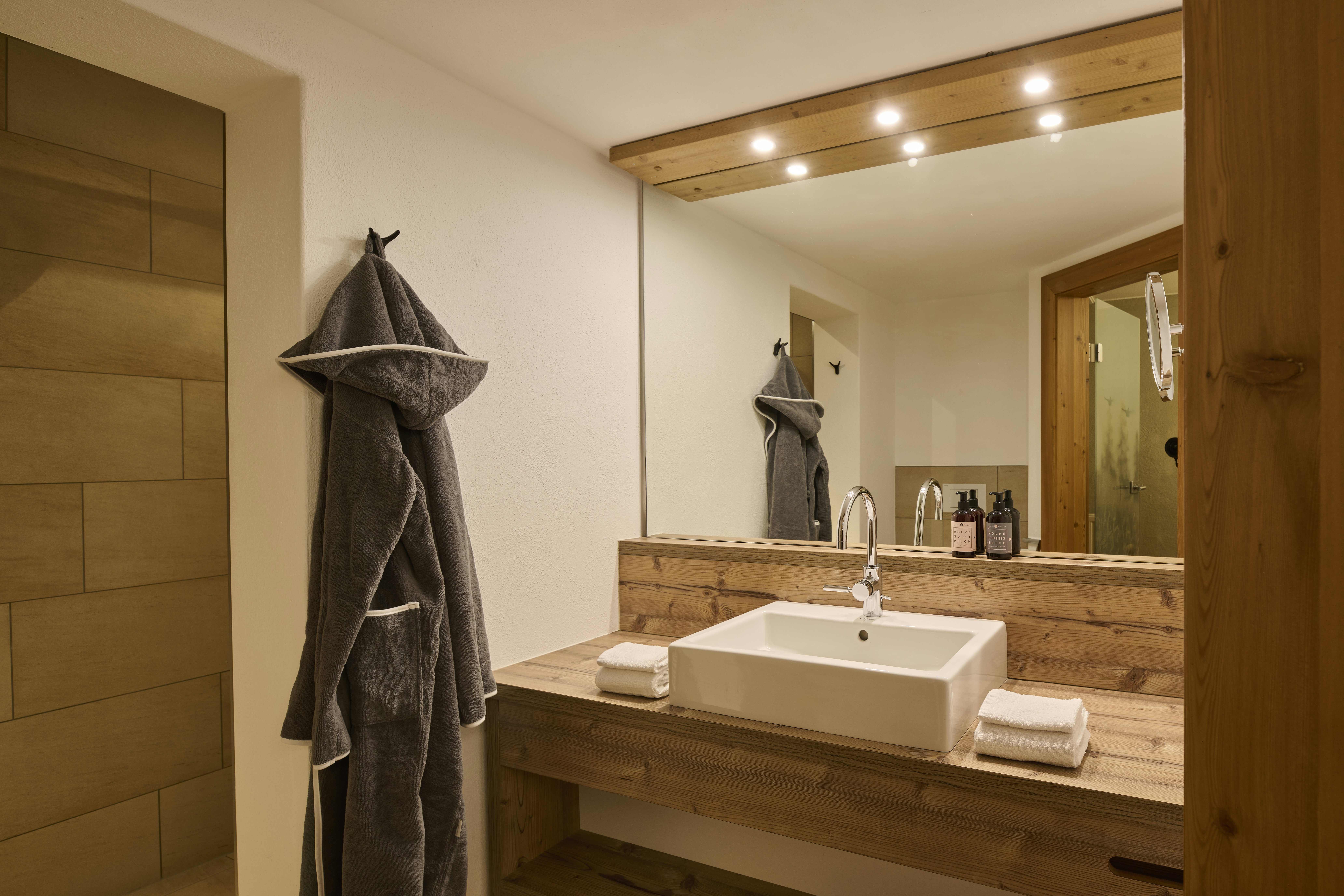 Steinbock / Capricorn Room - Bathroom