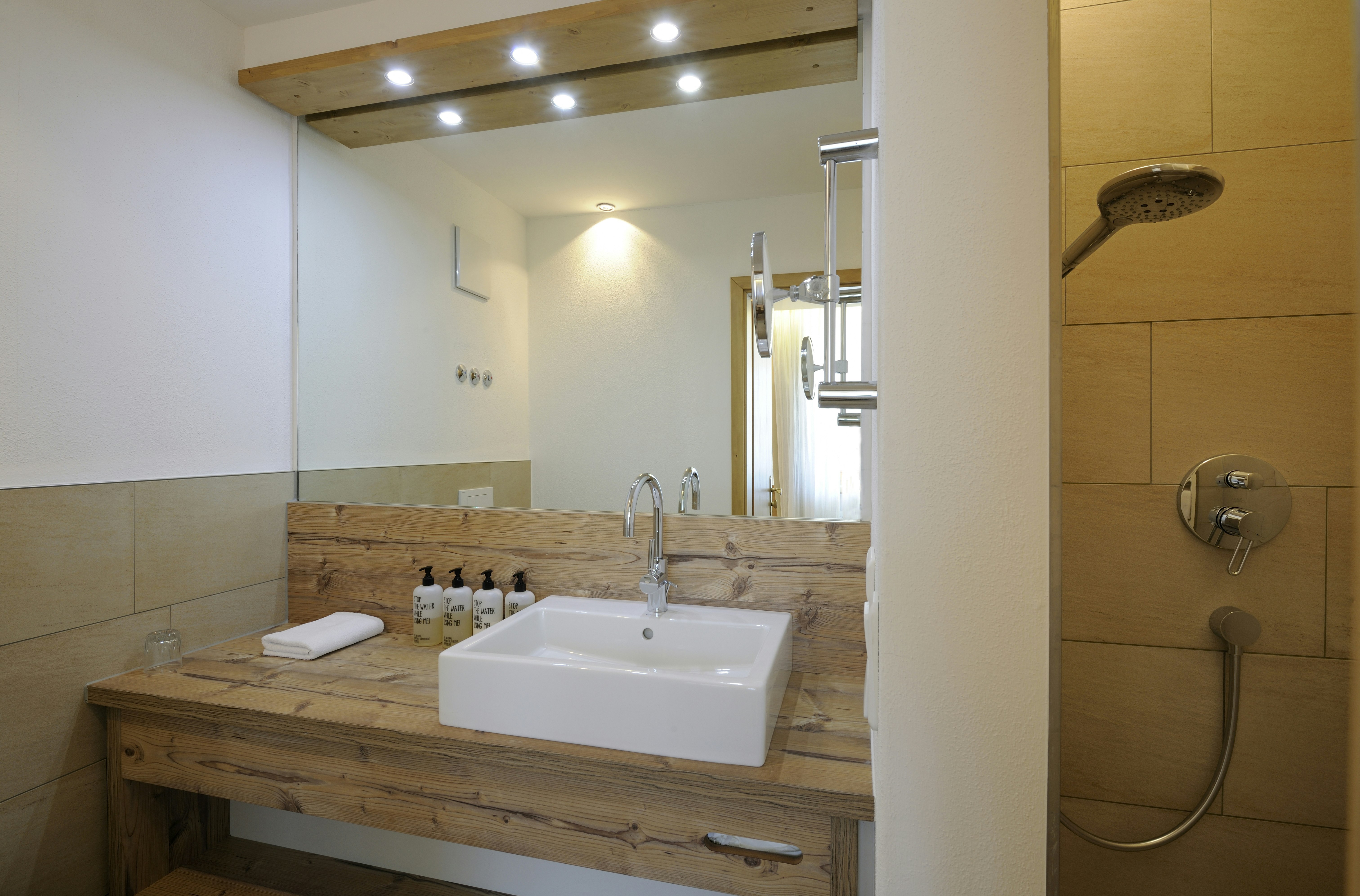 Vogelnest / Bird's Nest - Bathroom