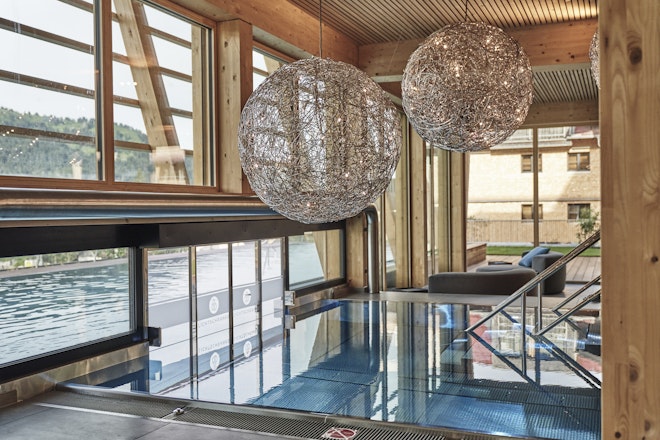 Mountain Spring Spa Pool Area