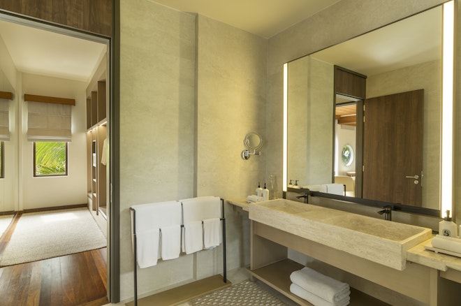 Three Bedroom Beach Pavilion with Pool - Master Bathroom