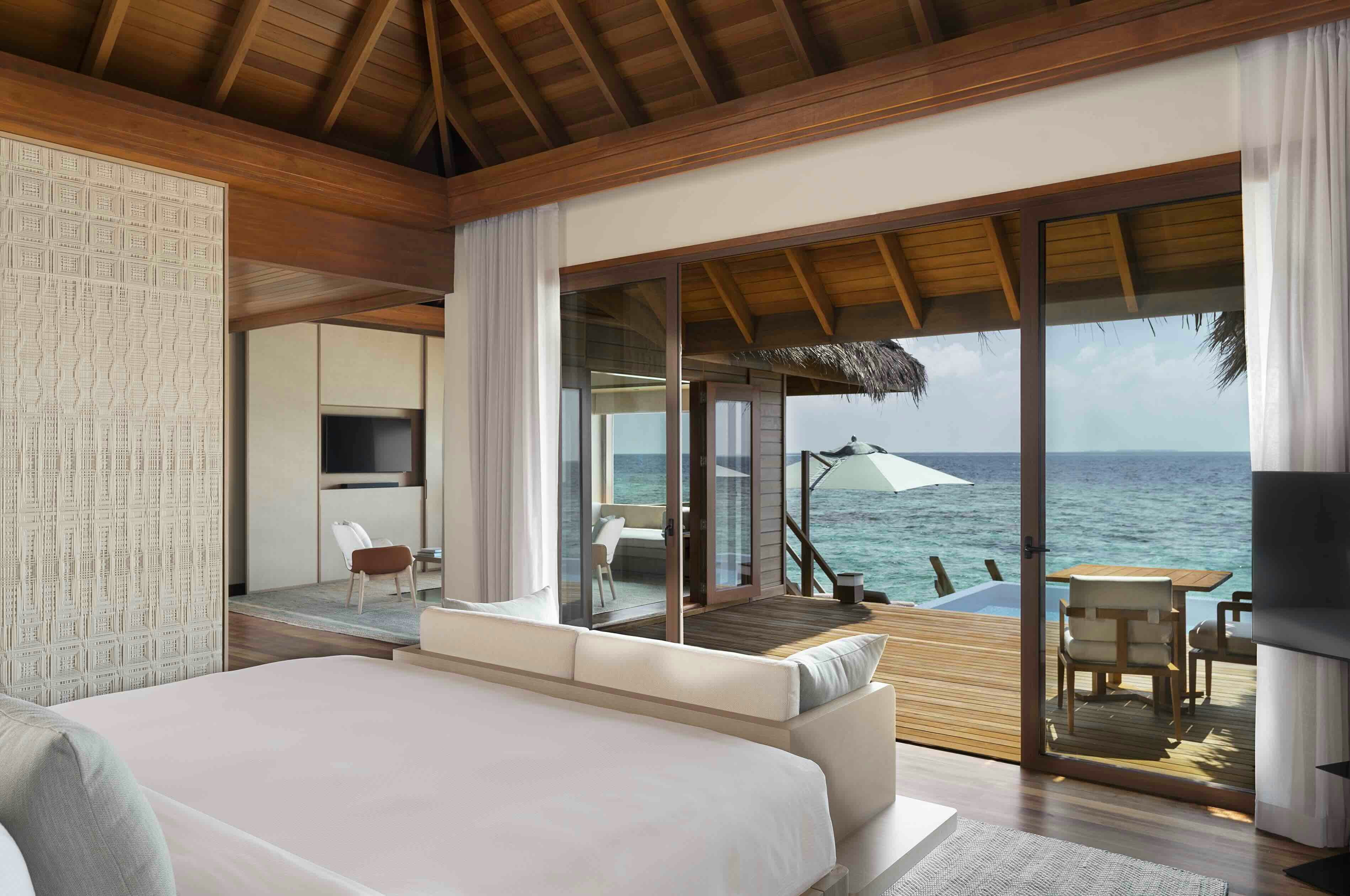 Ocean Bungalow with Pool - Bedroom