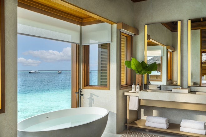 Lagoon Bungalow with Pool - Bathroom