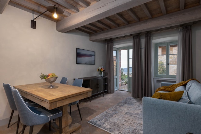 Deluxe Patio - Living Area