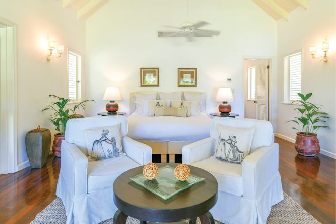 Junior Suite - Living Area