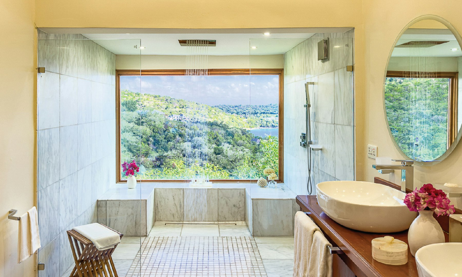 Hill Side Suite Ensuite