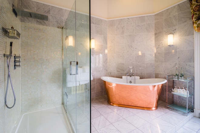 Bathroom Suite