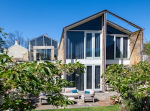 Islington Exterior