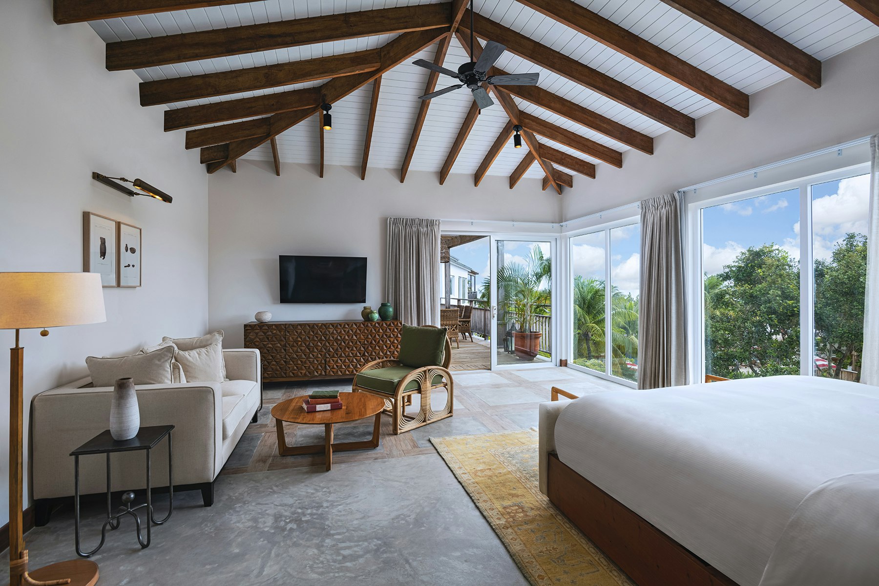 Sea View - 3 Bedroom Penthouse - Bedroom