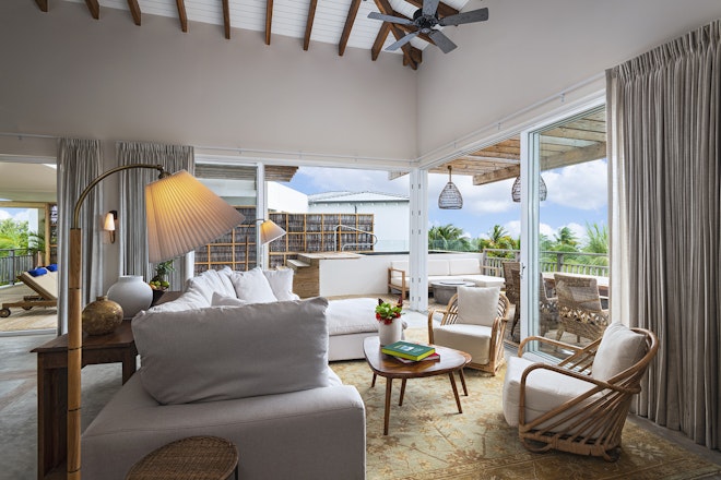 Sea View - 3 Bedroom Penthouse - Living Area