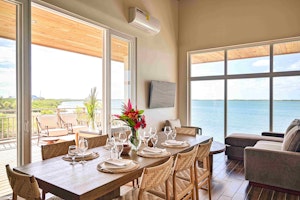 Marina Villa - Dining Area