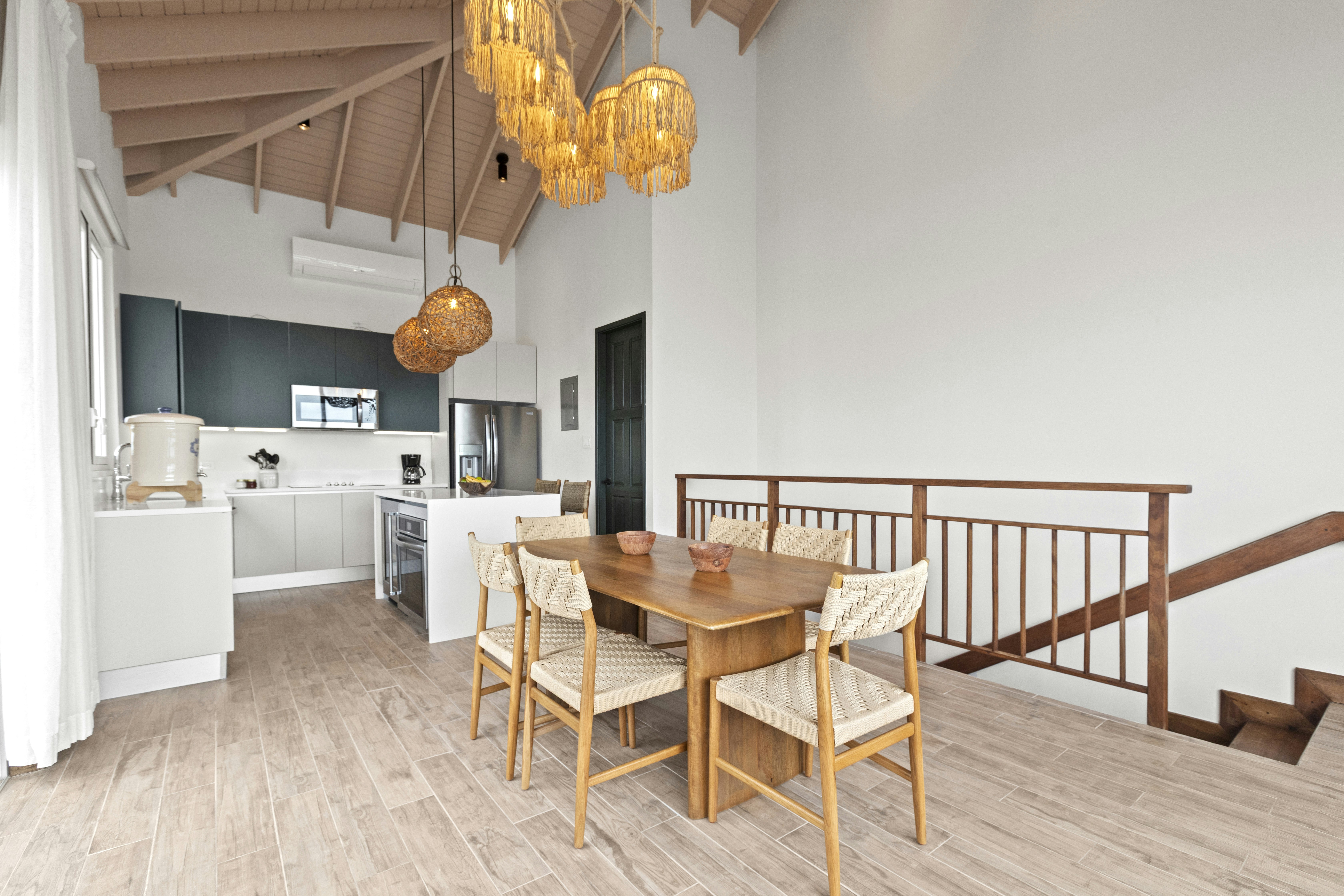 Marina Villa - Dining Area