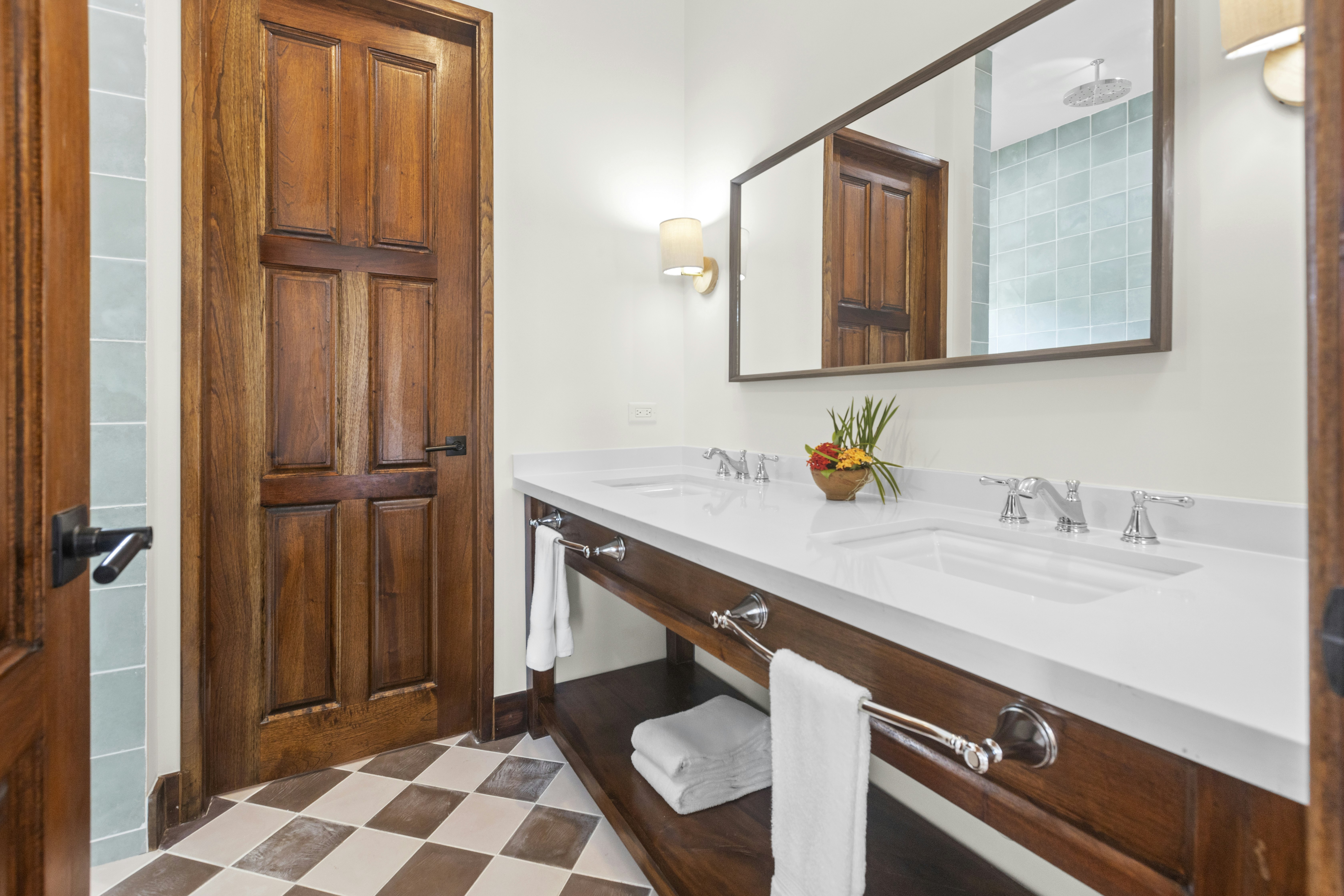 Marina Villa - Bathroom