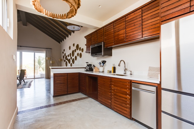 One Bedroom Oceanfront Villa - Kitchen