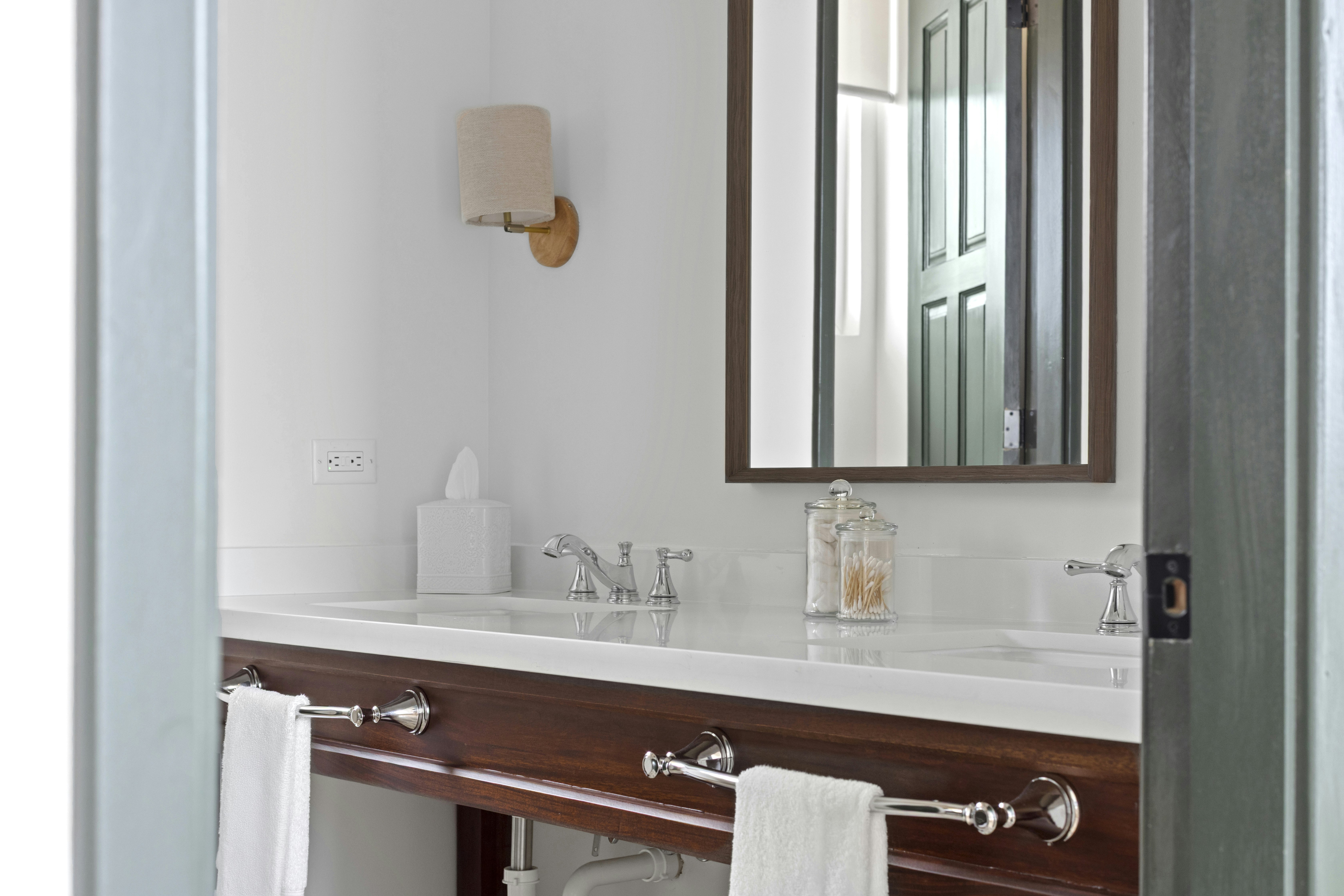 Marina Villa - Bathroom