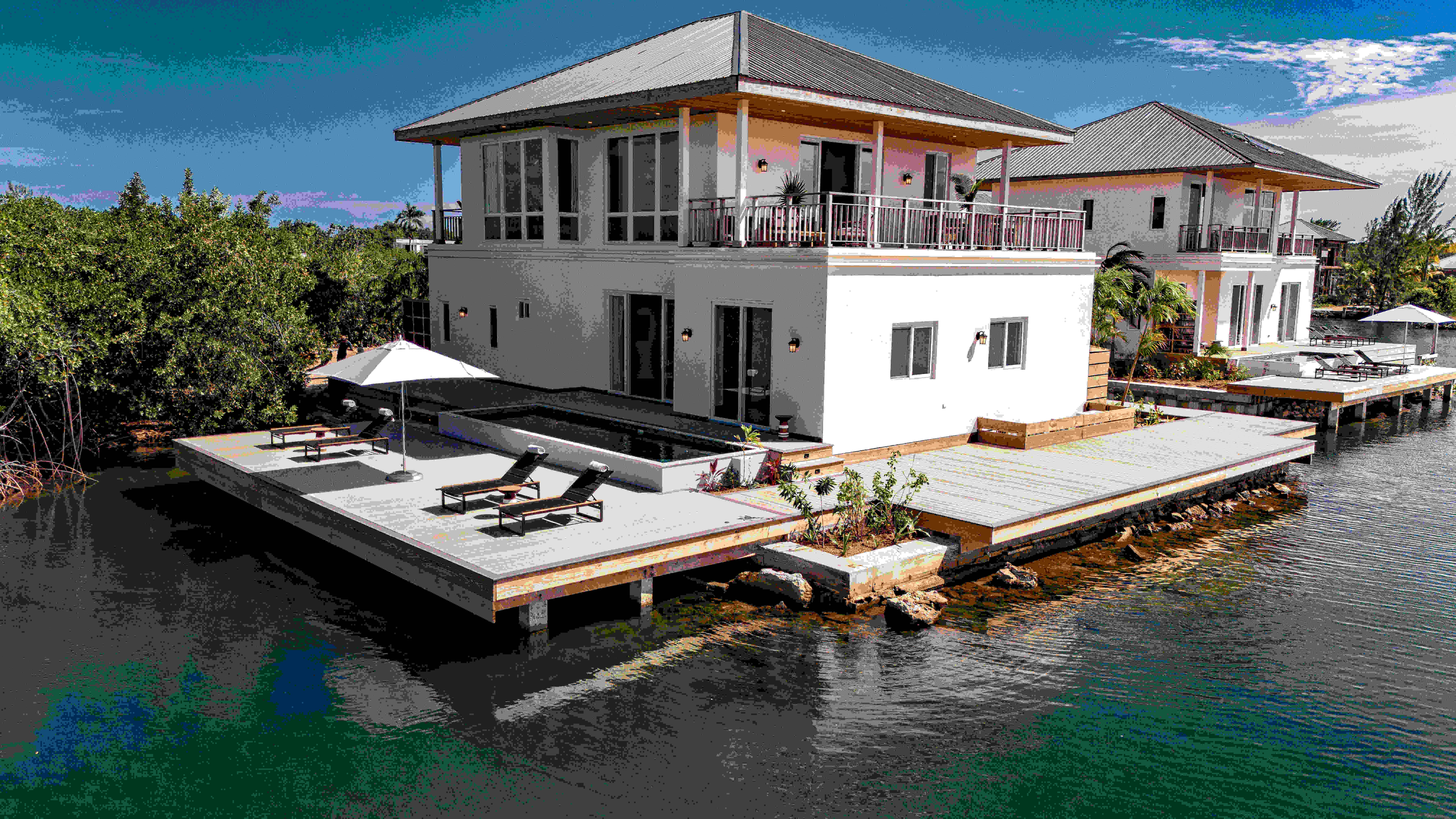 Marina Villa - Exterior