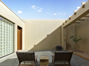 Courtyard Suite - Patio